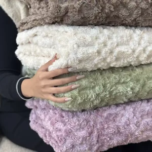 پتو مسافرتی مخملی نیوسافت